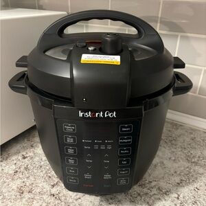 Instant Pot Black Pressure Cooker